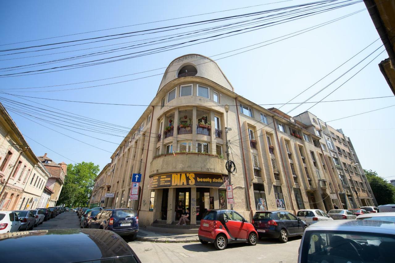 Old Square Apartments 5 Timisoara Esterno foto